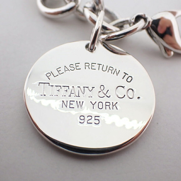 TIFFANY Silver Charm Bracelet - Picture 3 of 8
